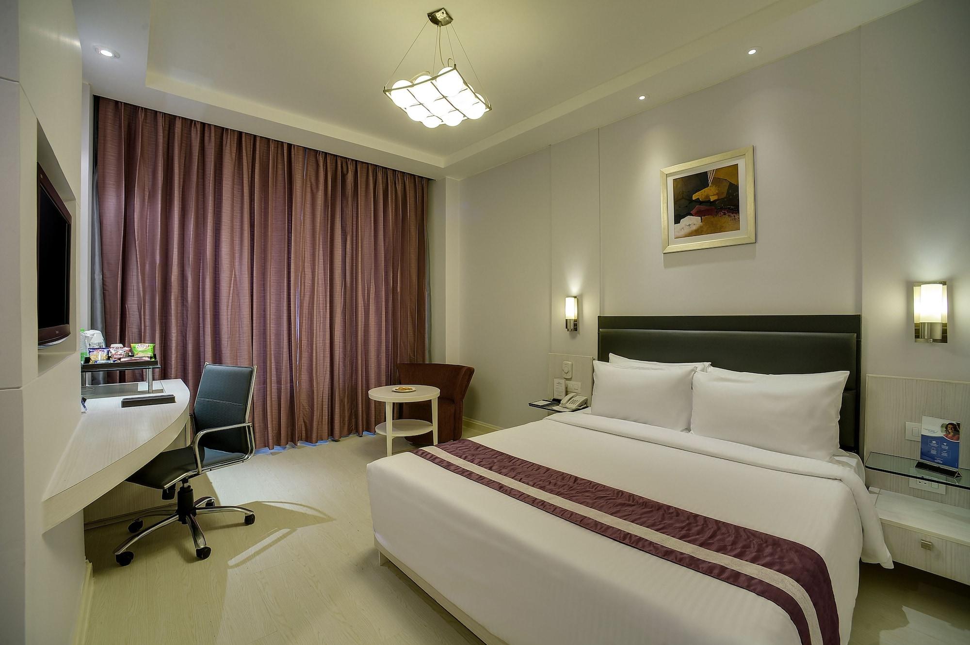 Sarovar Portico Naraina, Hotel Neu-Delhi Exterior foto